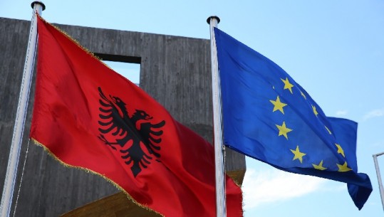 Ditmir Bushati: ‘Ndëshkimi’ i Shqipërisë rasti më absurd në historinë e politikës së zgjerimit të BE-së