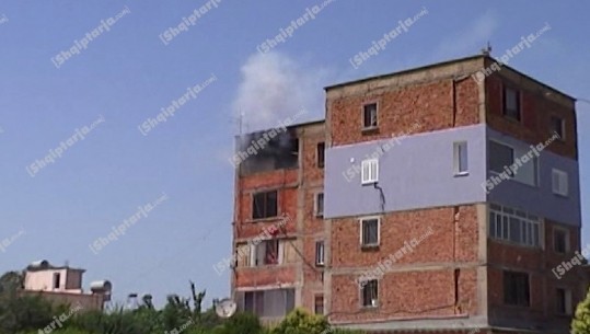 Shkrumbohet banesa në Lushnje, zjarrfikësit 1 orë e gjysmë 'luftë' me flakët (VIDEO)