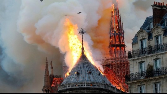 Francë/ U premtuan mbi 1 mld dollarë për ‘’Notre Dame’’, deri tani asnjë cent