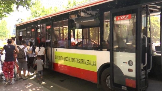 Makthi në autobusë në verë, qytetarët marrin vendimin 'drastik'