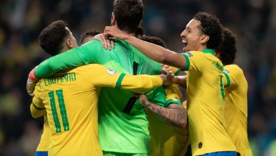 'Ruleta ruse' nderon Brazilin, 'seleçao' mposht Paraguajin dhe kalon në gjysmëfinale të Kupës së Amerikës