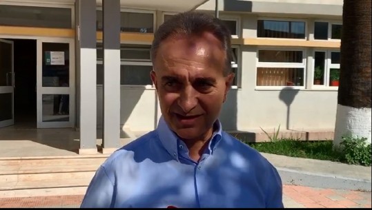 Luan Baçi: Janë shoqëruar dy vëzhgues të PD në Fier, administrata po detyrohet të votojë (VIDEO)