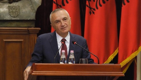 Letër e hapur Metës nga ish-ambasadori i Shqipërisë: Dorëhiquni, ju s'jeni më presidenti im, s'mund të përçmohet e anatemohet roli i SHBA siç bëni ju