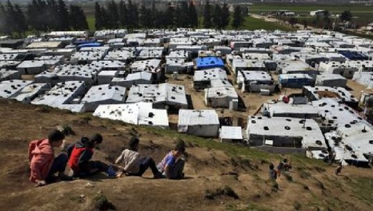 Siri, vdesin në kamp 50 fëmijë refugjatë, shkak kushtet katastrofike humanitare