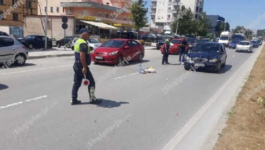 Makina përplas të moshuarën në Vlorë, në gjendje kritike për jetën (VIDEO)