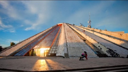 Media e njohur amerikane jehonë projektit të Piramidës: Nga muze komunist në qendër të teknologjisë