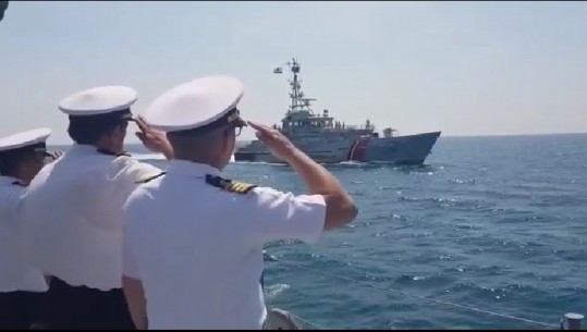 Pjesë e misionit të NATO-s/ Anija 'Butrinti' kthehet në atdhe (VIDEO)