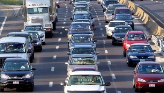 Lajm i mirë për shoferët, ministrja: Në gusht, kontroll i rreptë i cilësisë së karburanteve