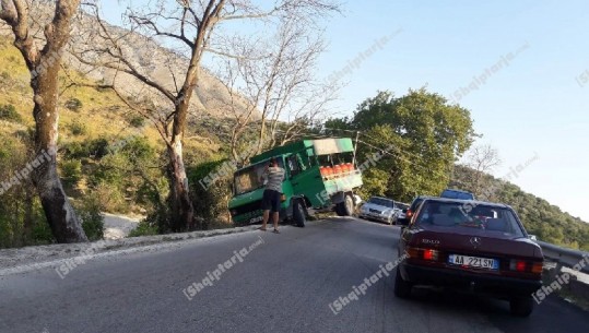  Sarandë/ Pema 'shpëton' shoferin nga aksident i rëndë (FOTO)