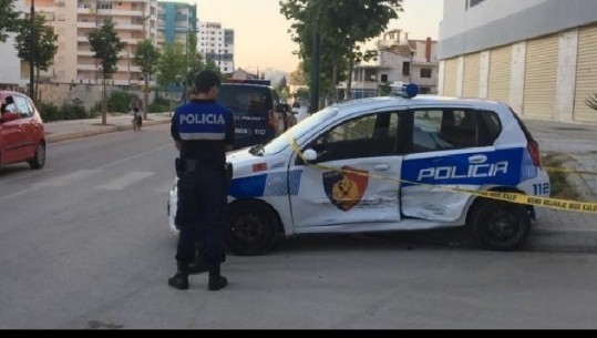 Përplaset makina e patrullës së policisë në Fier, plagoset dhe dërgohet te 'Trauma' efektivi i policisë 