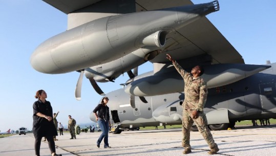 Amerikanët stërvitje në qiellin shqiptar, e vërteta e avionëve që Berisha i raportoi si të mbushur me drogë (FOTO)