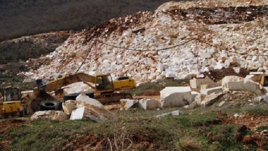 Klosi: Pasuria e malit të Tomorrit nuk mund të shkatërrohet për të bërë biznes me guroret
