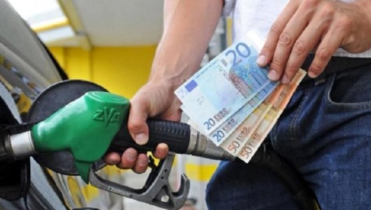 Tepelenë/ Bleu karburant me 100 euro false, shpallet në kërkim një person 