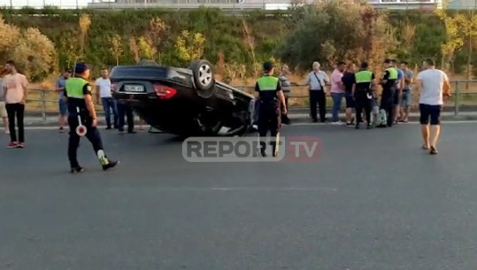 Përmbyset makina me familjen dhe gruan shtatzënë në Tiranë, kamioni del nga rruga në Librazhd (VIDEO)