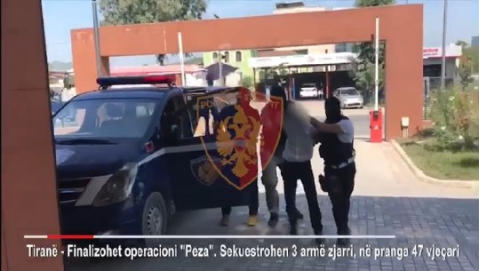 Kallash, pushkë , pistoletë e 308 fishekë, arrestohet 47-vjeçari në Pezë (VIDEO)