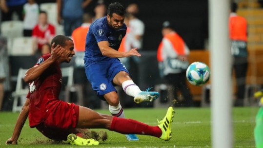 Chelsea fantastik në 30 minutat e para, Pedro ndalet nga traversa