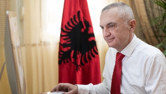 Zgjedhjet e Metës ‘nul’ edhe nga shqiptarët! Dekreti i 13 tetorit nuk vë në lëvizje asnjë qytetar...presidenti luan futboll