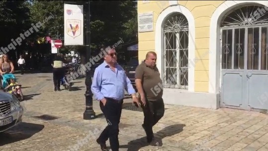  I liroi pa incidente zyrën Ndreut, ish-kryebashkiaku i Lezhës, Fran Frrokaj i bashkohet protestës së PD në Shkodër