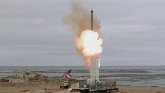 Raketa amerikane që mund të ringjallë luftën e ftohtë. Rusia dhe Kina kërkojnë seancë të jashtëzakonshme të KS (VIDEO)