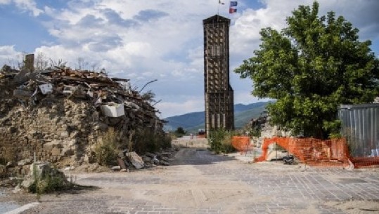 Itali/ Kujtohen viktimat e tërmetit në Amatrice, mes 300 viktimave edhe një shqiptar