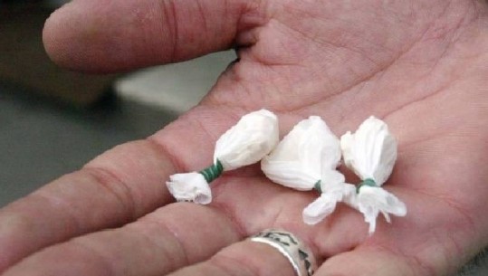 Itali/ Zbulohet shqiptari me 7 doza kokainë në gojë, nuk foli gjatë kontrollit rutinë