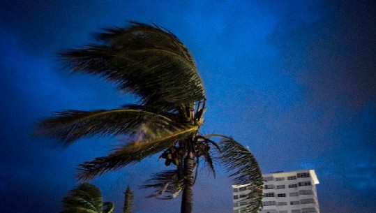 SHBA, uragani Dorian shndërrohet në stuhinë më të fortë të të gjithë kohërave (VIDEO-FOTO)