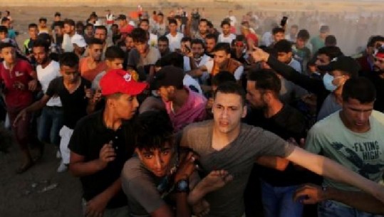 Trupat izraelite plagosin 75 palestinezë në kufirin e Gazës