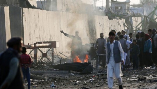 Afganistan, sulm nga Talebanët në Kabul, goditet autokolona me ushtarë të huaj