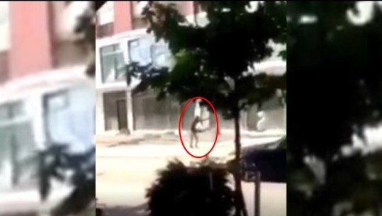 VIDEO/ Momenti kur autori qëllon 4 persona në Prishtinë