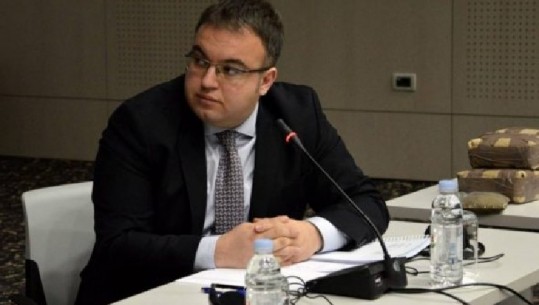 Kush është Arben Kashahu, sekretari i ri i Bashës, i skandaleve të qeverisë Berisha?