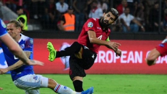 Shqipëria e papërmbajtshme, kapiteni Hysaj çon peshë stadiumin
