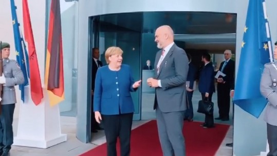 Merkel: Qeveria gjermane rekomandim pozitiv për Shqipërinë për hapjen e negociatave