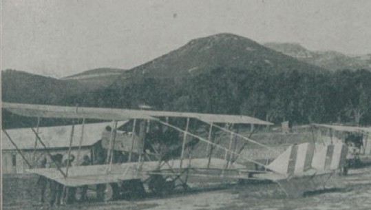 Si ishte aeroporti i Vlorës në vitet 1914-1916 dhe në vitet ’40. Sa kushtonin fluturimet drejt Romës, Gjirokastrës e Tiranës/ FOTO të rralla