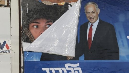 Hapen qëndrat e votimit në Izrael, Netanyahu 'luan' gjithçka për të fituar