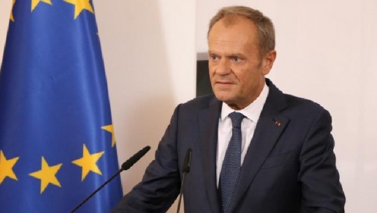 Tusk: Shqipëria duhet të trajtohet me respekt, sipas meritave, si janë trajtuar dhe vendet e tjera