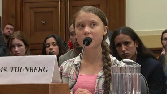 New York, 16 vjeçarja Greta Thunberg sfidon kongresin amerikan për klimën  
