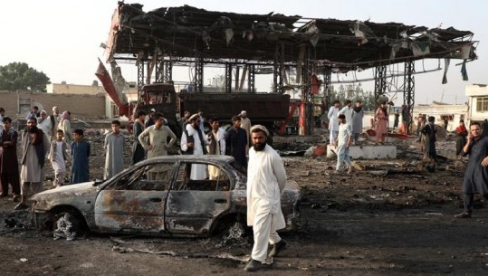 Afganistan, autobombë e talebanëve në jug të vendit, të paktën 20 të vdekur dhe 60 të plagosur
