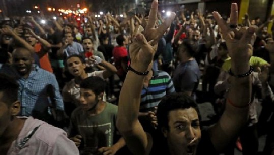 Egjipt, protestë në sheshin Tahrir kundër Presidentit Sisi. Arrestime të shumta