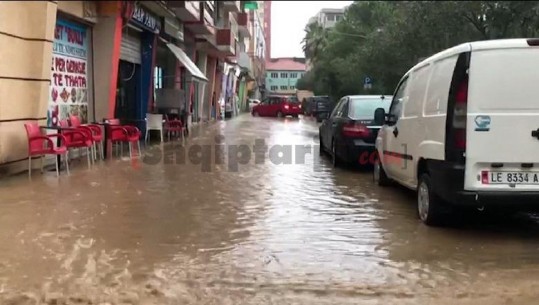 Reshjet në Lezhë, përmbytje në disa lagje të qytetit (VIDEO)