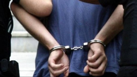 I përfshirë në organizatë kriminale në Itali, kapet tregtari që u dënua me 13 vite burgim