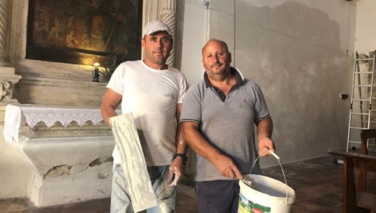 Dy shqiptarë rikonstruktojnë Kishën në Itali: Jemi myslimanë, por të gjithë janë fëmijët e Zotit