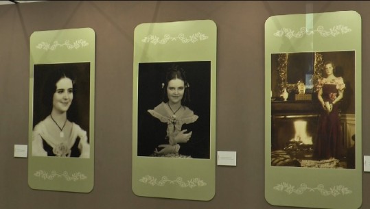 Pas ekspozitës, për Mbretëreshën Geraldinë edhe një shtatore në Tiranë 