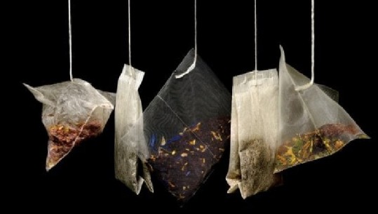 Kanada, Alarmi i studiuesve: bustinat prej najloni në çaj lëshojnë miliarda mikroplastikë...