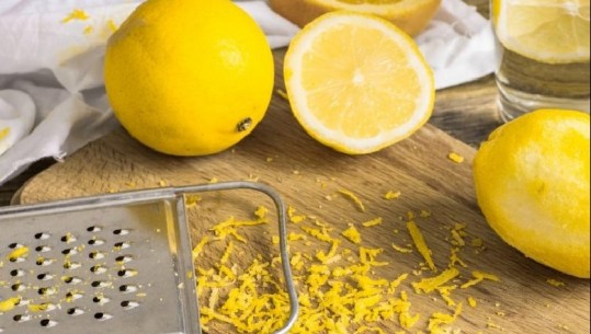 Vlerat dhe përfitimet që ofron lëkura e limonit... si ta përdorni