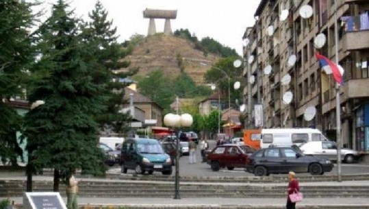 Zgjedhjet në Kosovë/ 11 autobusë me 2000 serbë drejt Kosovës për të votuar, synohet fitorja e Listës Serbe  