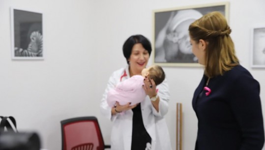  Vaksinë e re në Shqipëri, Manastirliu: Vaksina kundër Rotavirusit falas për 30 mijë fëmijë në vit