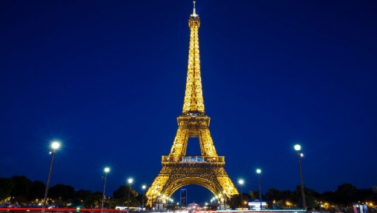 5 arsyet përse çdo turist zhgënjehet nga udhëtimi në Paris 