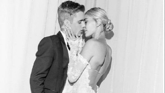 Dalin fotot e dasmës së Justin dhe Hailey (FOTO)