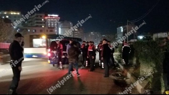 Bllokuan rrugën, shoqërohen 5 protestues tek zona e Astirit/ PD: Policia po ushtron terror, prokruroria të zbatojë ligjin