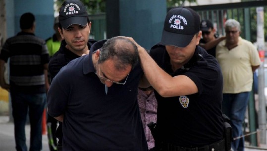 Erdogan nën presion, arrestohen 121 kundërshtarë të ofensivës në Siri, diplomacia 'Jo' luftës (VIDEO)